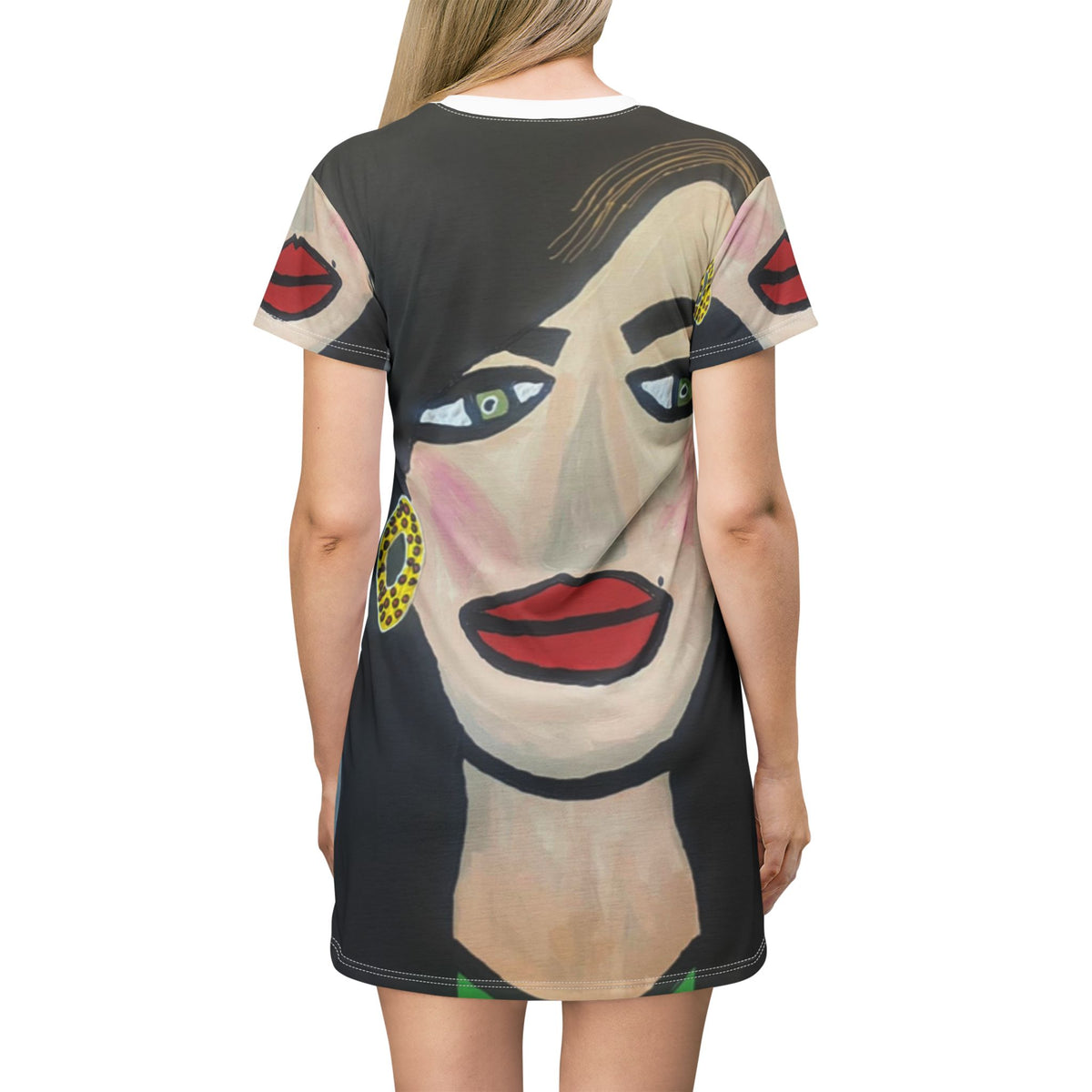 Amy – All‑Over Print Graphic T‑Shirt Dress
