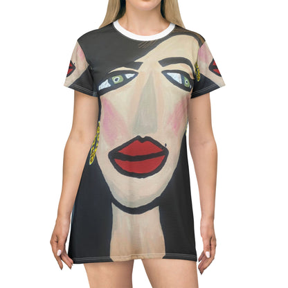 Amy – All‑Over Print Graphic T‑Shirt Dress