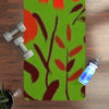 Floral Flow Rubber Yoga Mat – Non‑Slip Red Daisies on Green – 24" x 70"