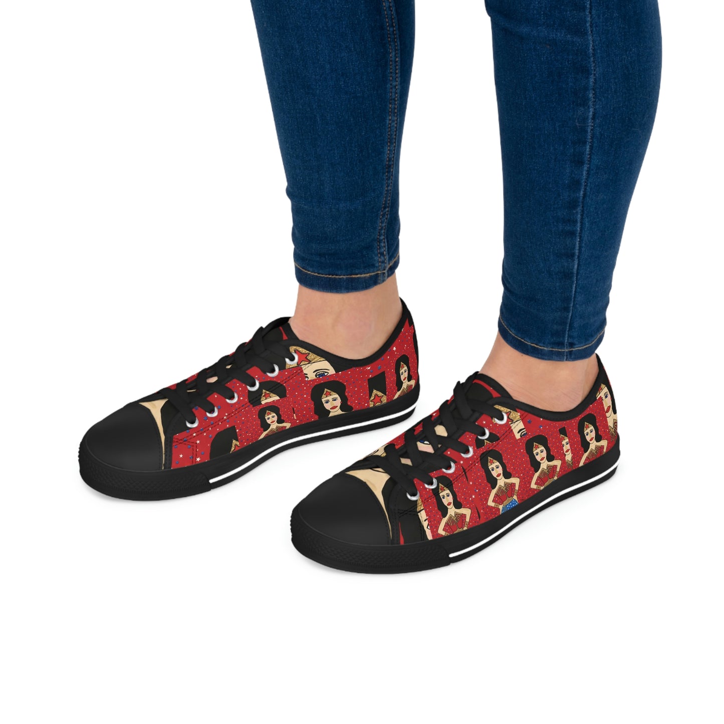 Women's Wonder Woman Low Top Sneakers